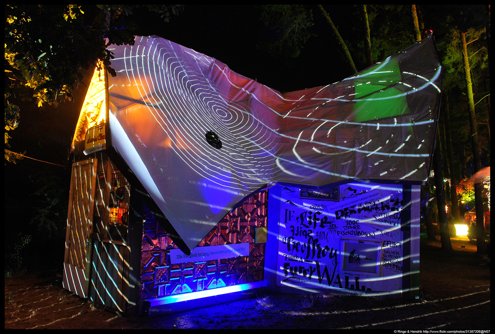 Baba Jagas Hütte 2016